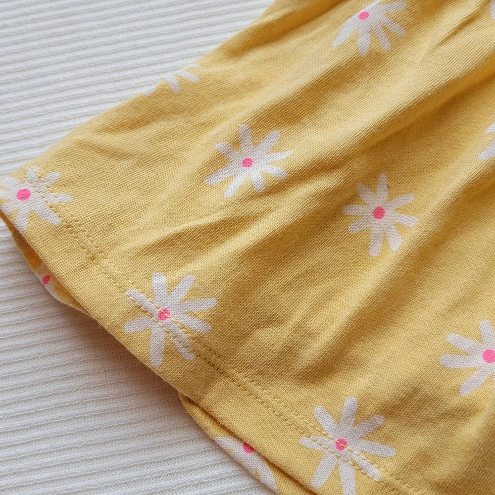 Cat & Jack Skort Yellow Daisy